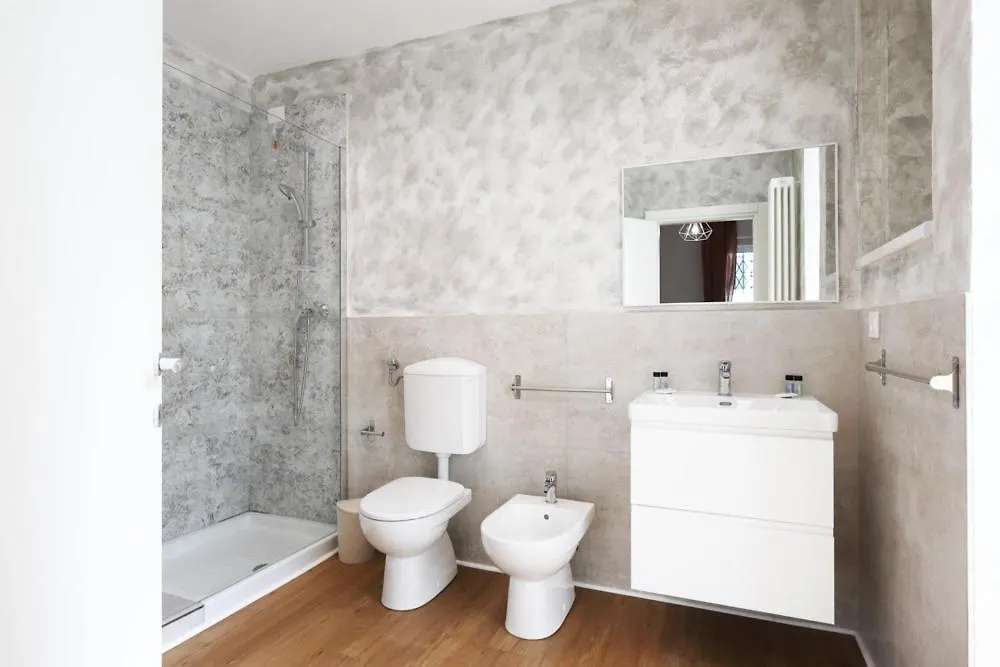 Padova Living Apartment Guest house