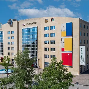 4* Otel Crowne Plaza By Ihg