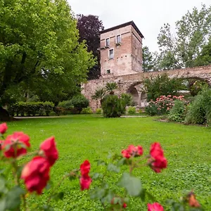  Guest house Massimago Wine Tower